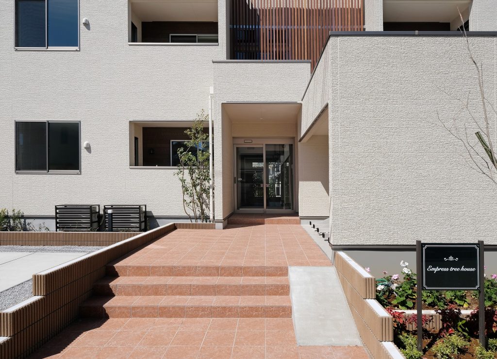 エンプレスツリーハウス