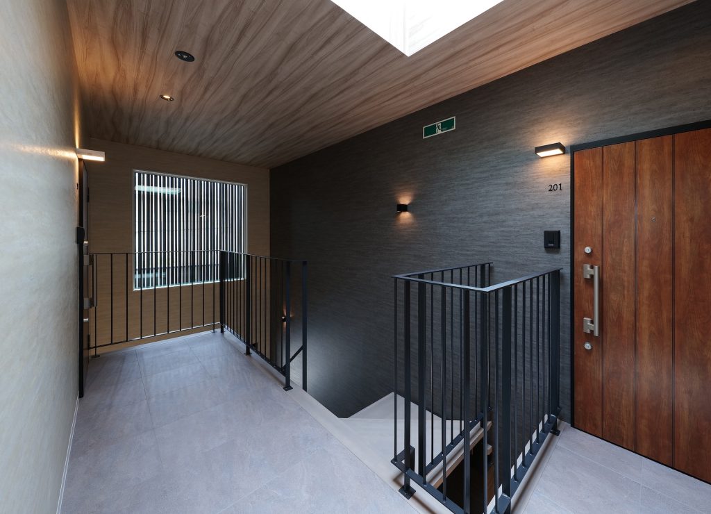 チューリップツリーハウス