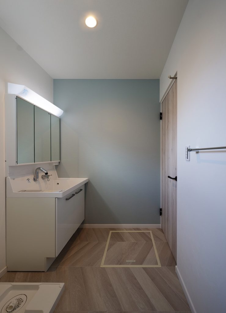 チューリップツリーハウス