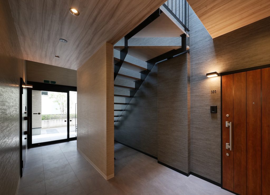 チューリップツリーハウス